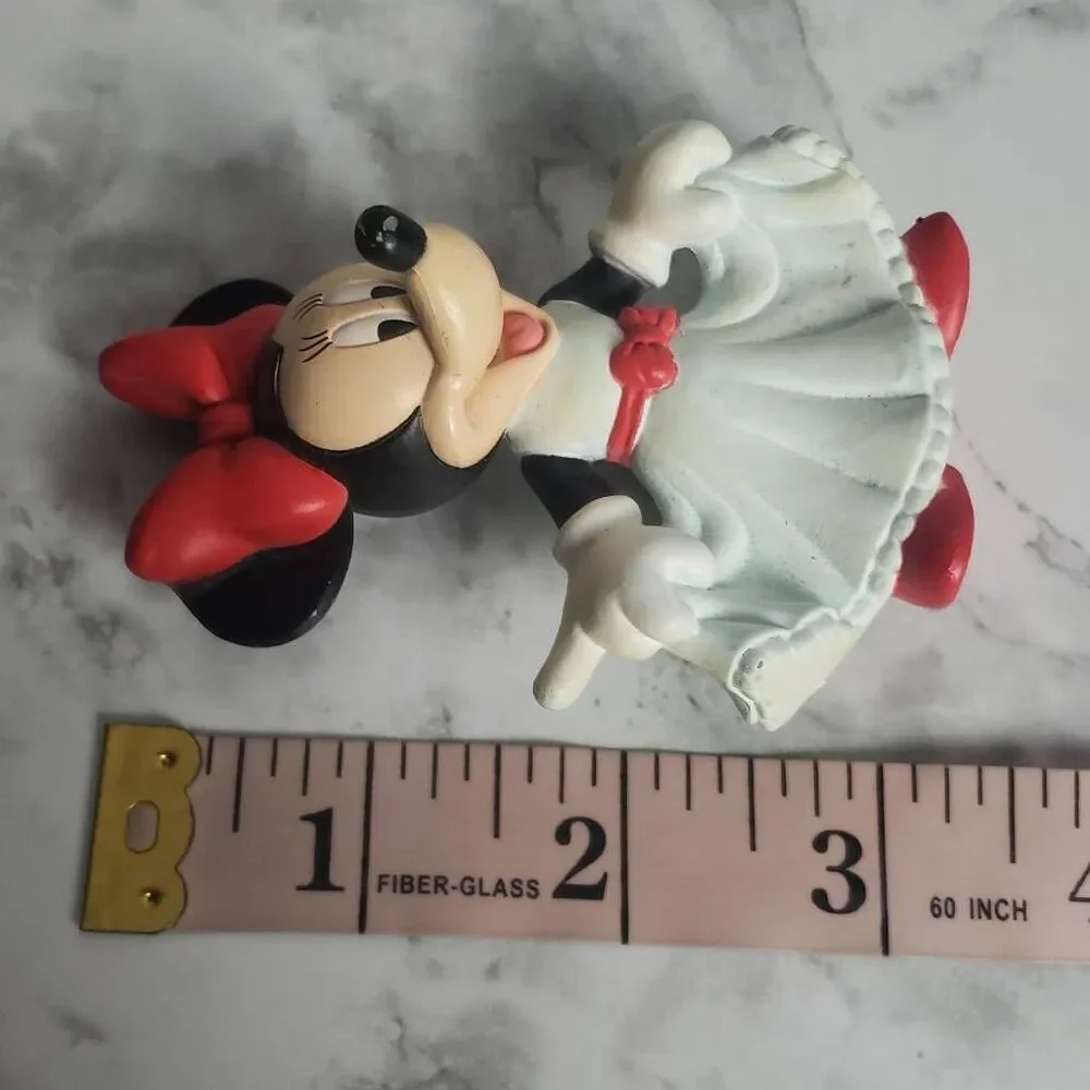 Vintage Minnie Mouse Figurine‎